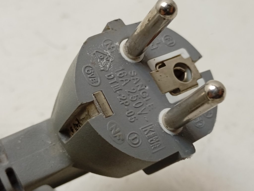 WF6458S7W кт65 Сетевой шнур для стиральной машины Samsung WF6458S7W б/у