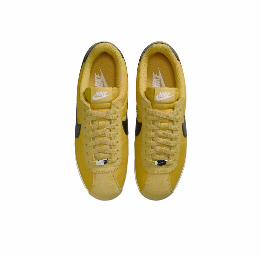 Женские кроссовки Nike Cortez 'Vivid Sulphur' DZ2795-700