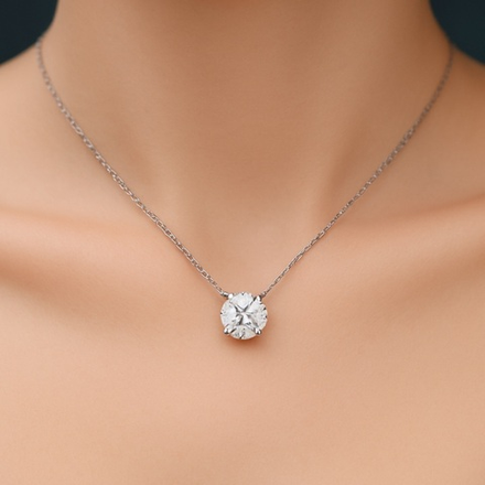 Кулон на цепочке с бриллиантом 1 карат