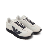 Кроссовки Emporio Armani - бежевый(X4X583 XN647)