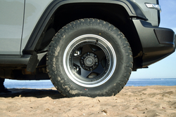 Диск колёсный литой BLACK MUD M550 R17 8,5 ET0 Matte Black W Machined Lip