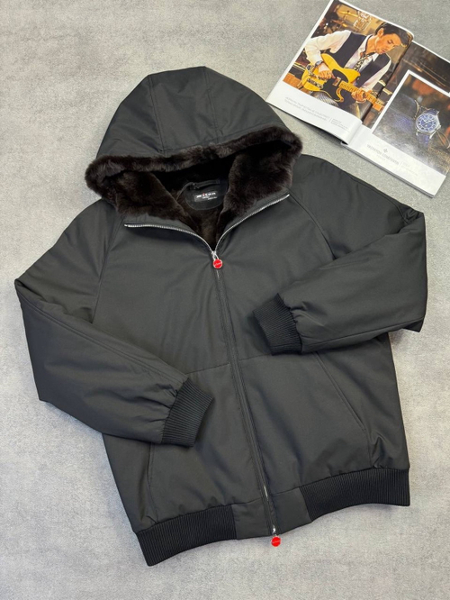 Бомбер Kiton с мехом