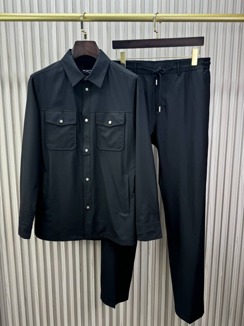 Прогулочный костюм Kiton