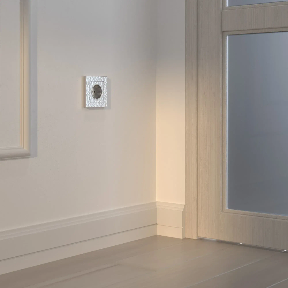 Рамка на 1 пост Hammer (серебряный) W0012406