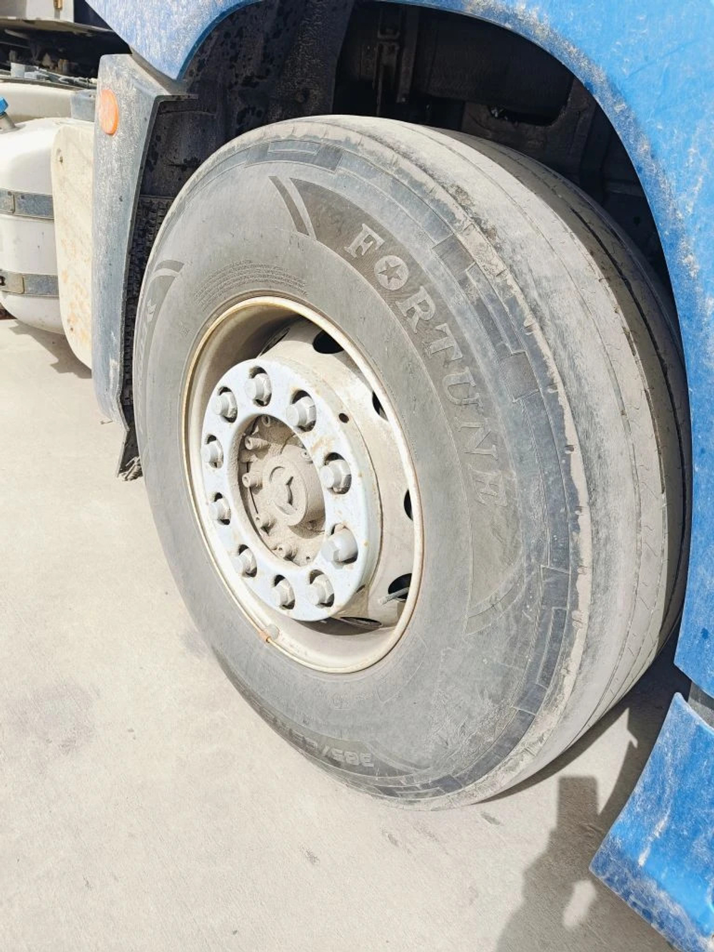 FAW J7 4x2 Седельный тягач CA4180P77K25E5 (Дизельный, 12,5 л, 553 л.с., АТ)