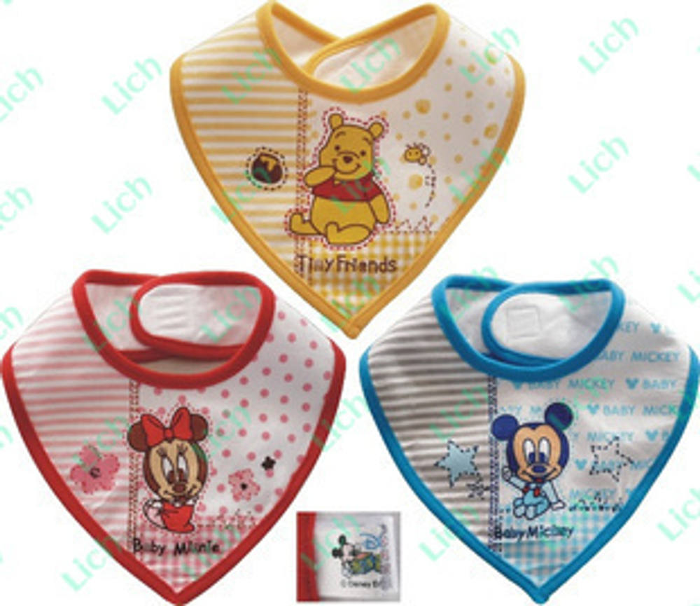 Слюнявчик с изображением персонажей мультфильмов Диснея