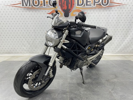 Ducati Monster 696 Plus , 2010