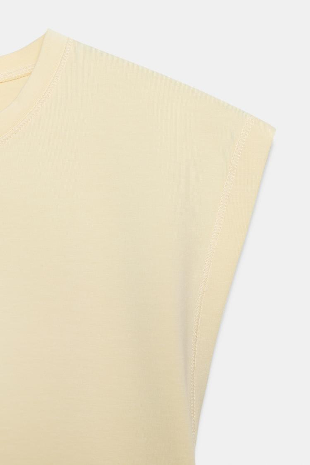 ZARA ХЛОПКОВАЯ ФУТБОЛКА, ПАСТЕЛЬНО-ЖЕЛТЫЙ