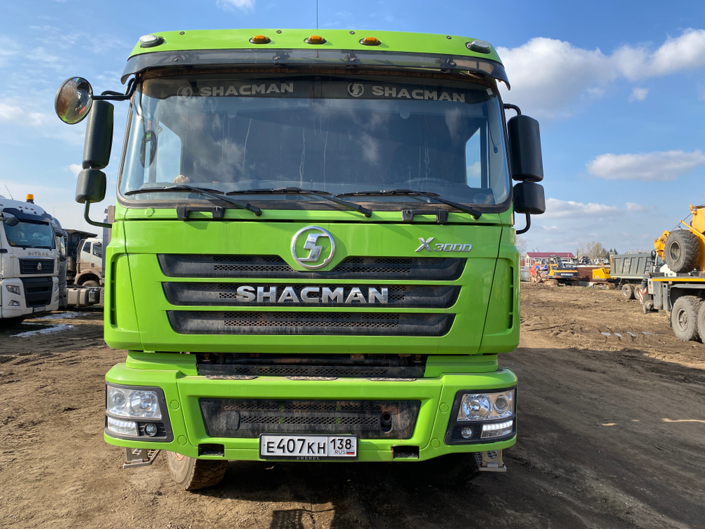 Shacman (Shaanxi) SX* 6x4 Седельный тягач SX42584V324 (Дизельный, 11,6 л, 423 л.с., МТ)