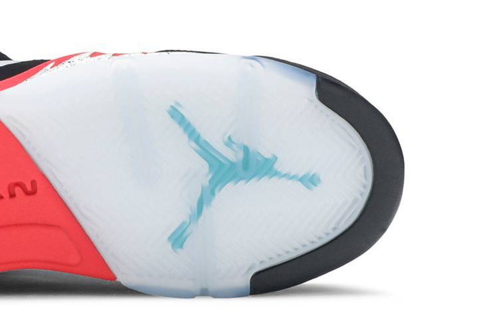 Кроссовки Jordan Air Jordan 5 Retro Se Top 3 (Женская размерная сетка)