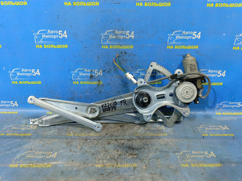 Стеклоподъемник передний правый TOYOTA LAND CRUISER 1998-2006