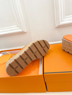 Hermes Eze 30 Sandal