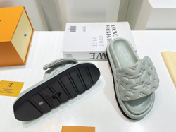 Louis Vuitton Pool Pillow Comfort Mule