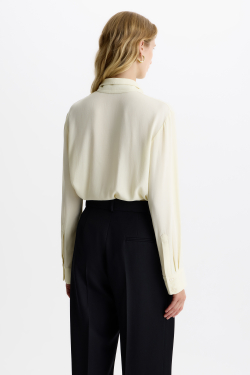 Блуза из итальянской шерсти