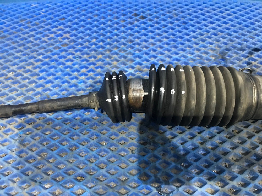 Рейка рулевая NISSAN BLUEBIRD 1993