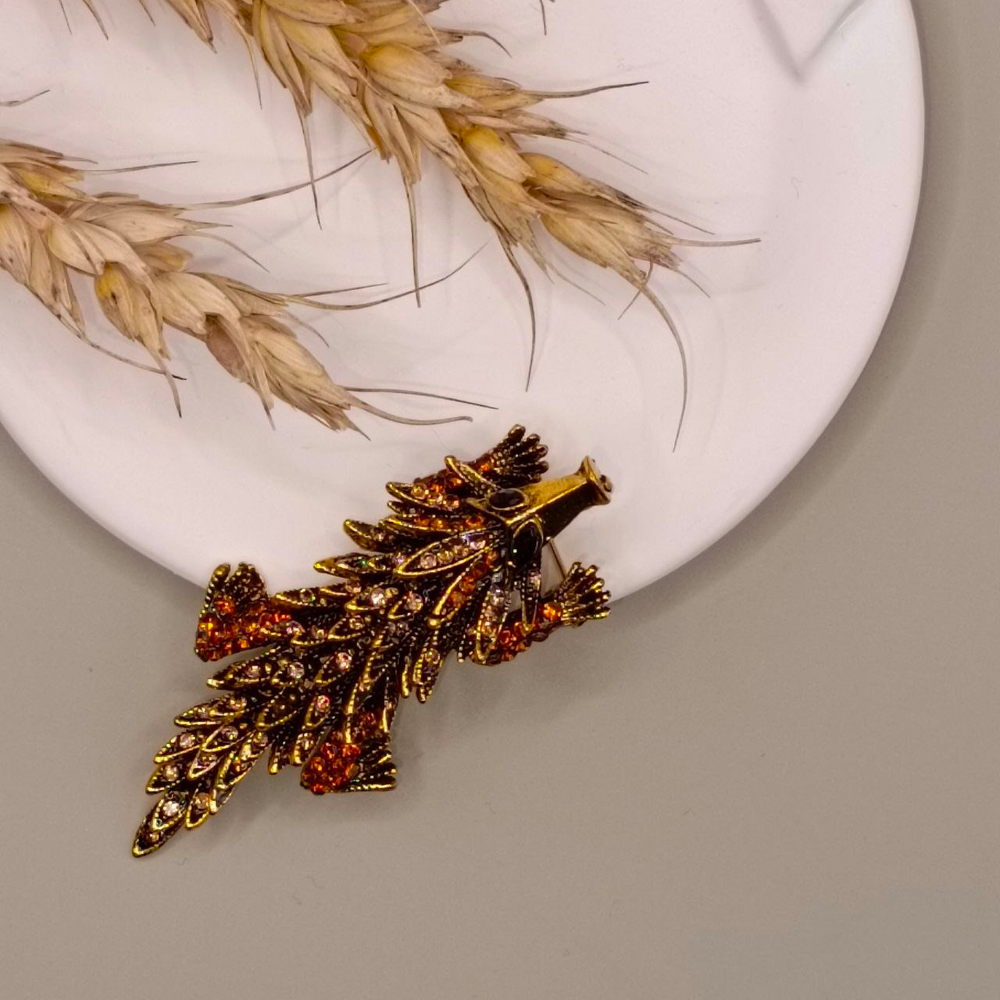 Брошь "Опоссум"