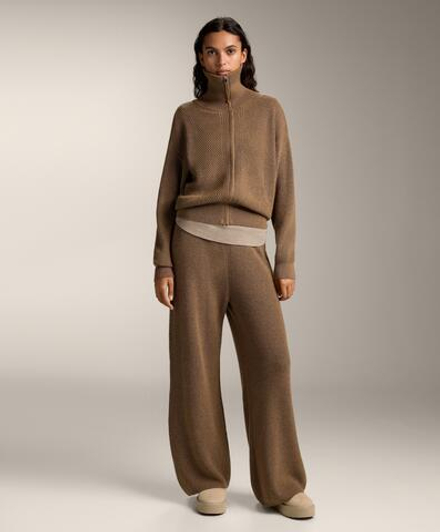 OYSHO Прямые вязаные брюки, карамельный