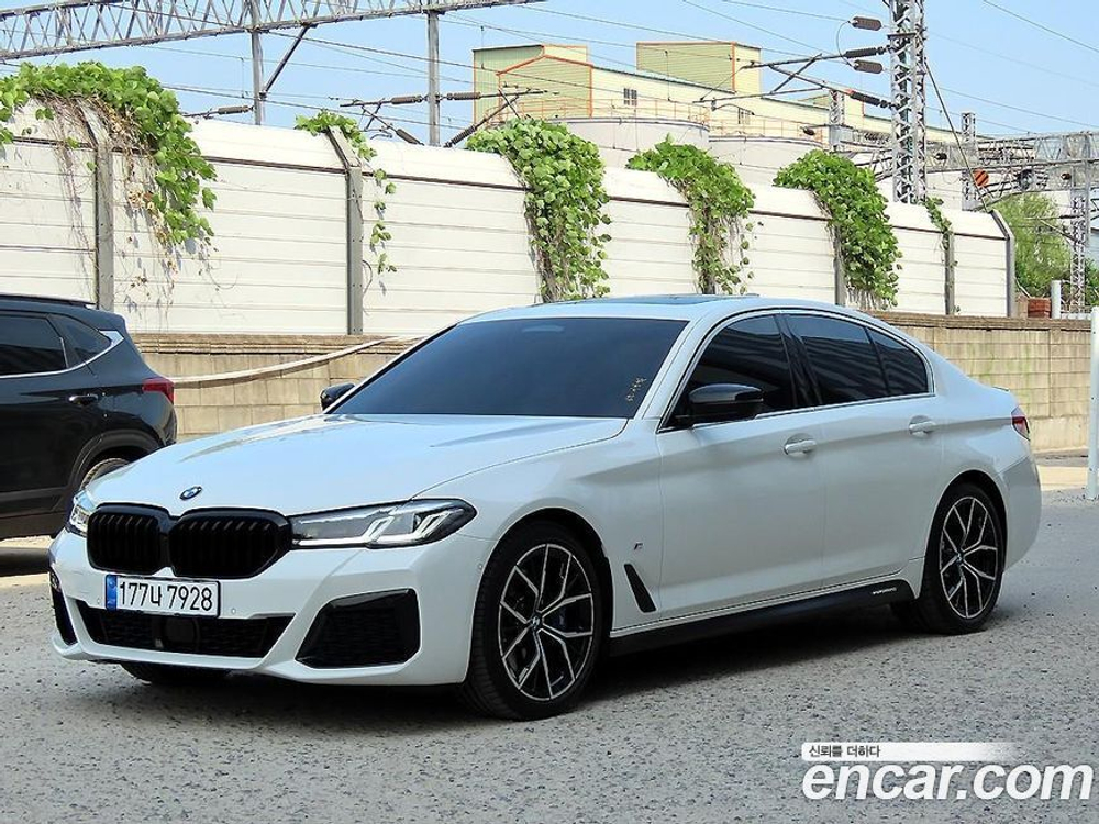 BMW 5 Series (G30) 530i xDrive M Sports (12.2020)