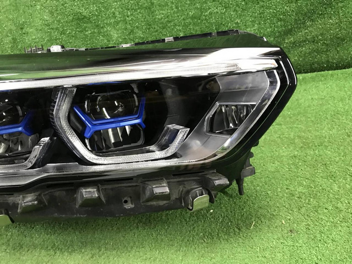 Фара правая BMW X5 G05 X6 G06 18-23 Laser В сборе
