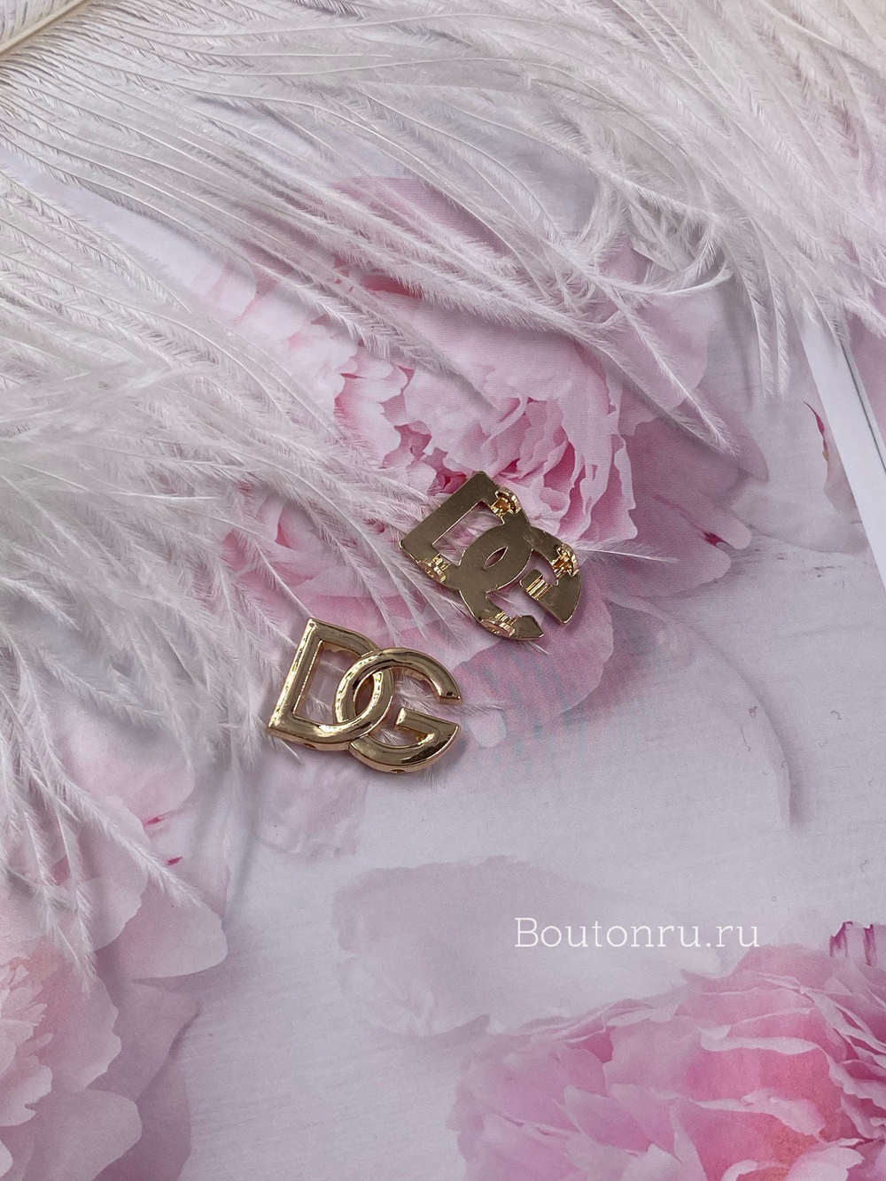 Декоративный пришивной элемент ДГ золотой (22 х 15)