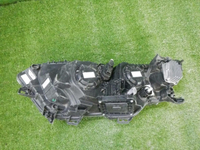 Фара правая Renault Koleos 2 (2016-2019) галоген