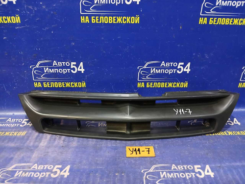 Решетка радиатора NISSAN AD 1999-2008