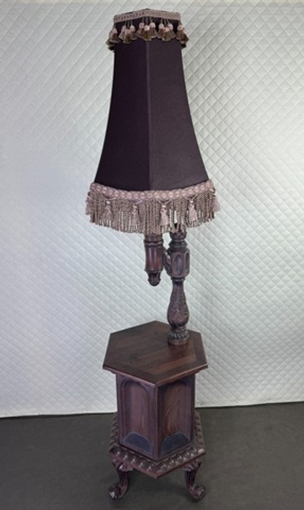 Торшер деревянный