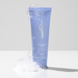 Foamimg cream cleanser