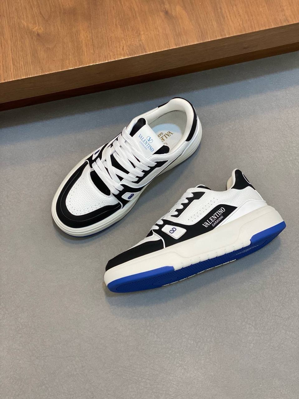 Кеды Valentino