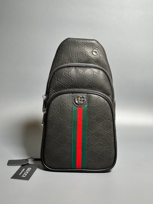 Нагрудная сумка-слинг Gucci
