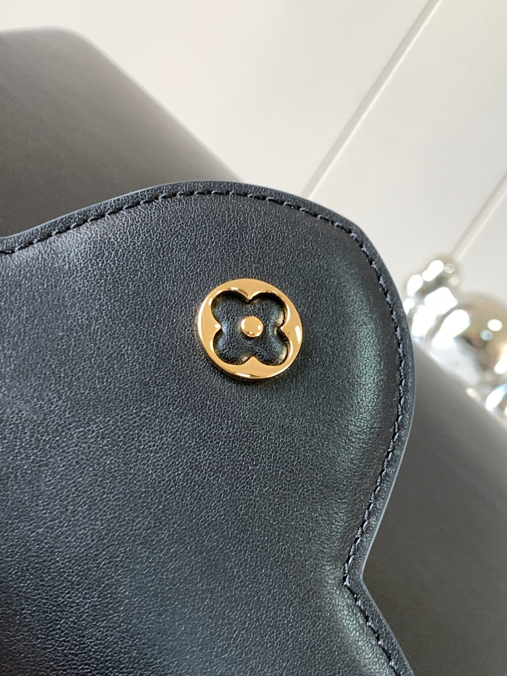 Louis Vuitton Capucines BB