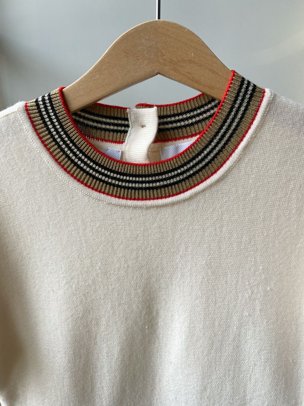 Шерстяное платье Burberry, 92