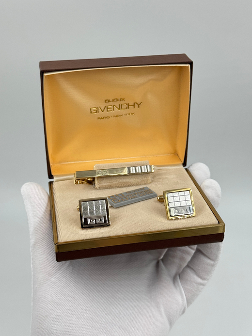 Комплект из запонок и зажима для галстука Givenchy