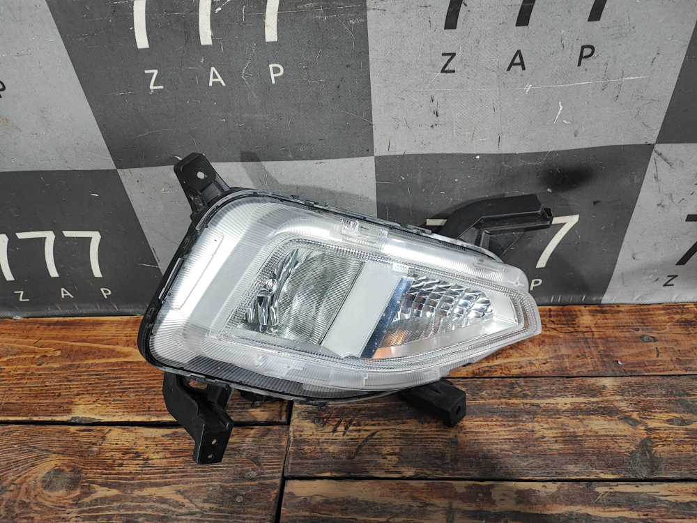 ПТФ передняя правая Hyundai Creta 2 (SU2) 21-нв Б/У Оригинал 92202BW000