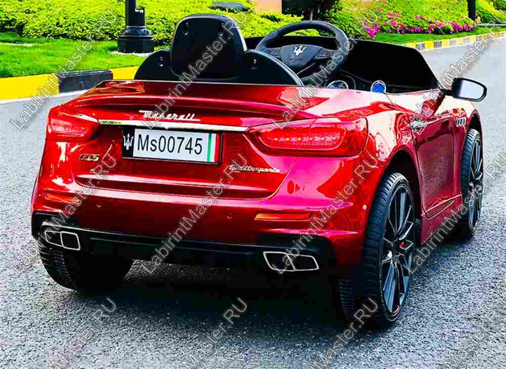 Детский электромобиль "Maserati" красный