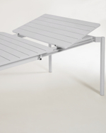 Раздвижной уличный стол Zaltana из алюминия светло-серого цвета, 180 (240) x 100
