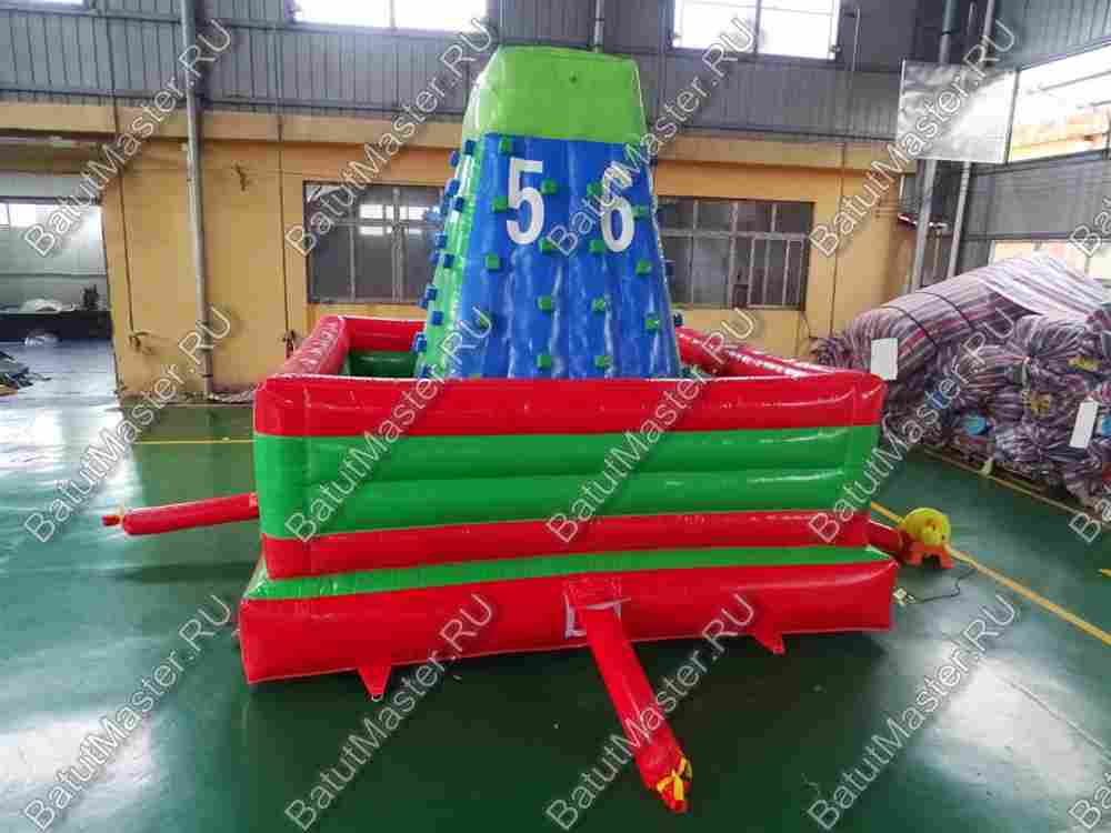 Скалодром "Быстрее ветра" 6*6*5 м