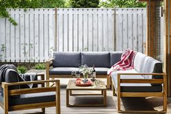 BOOKA, лаунж зона с кофейным столом