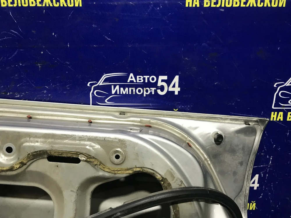 Дверь передняя левая Honda INTEGRA 1996