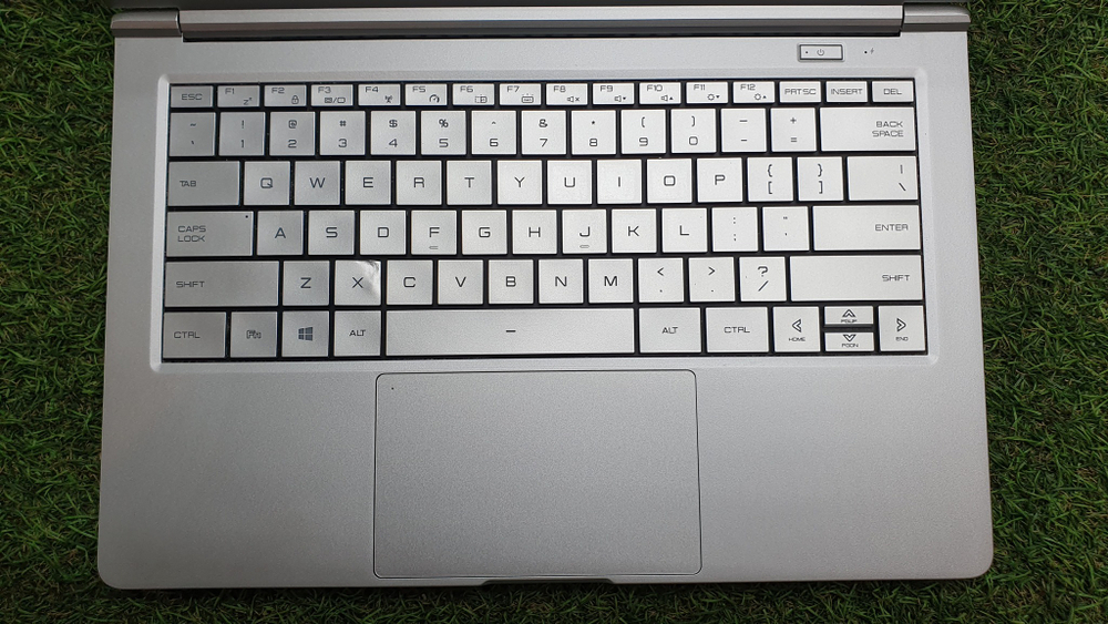 Ноутбук Maibenben M446 Ryzen 5/8 Gb/FHD