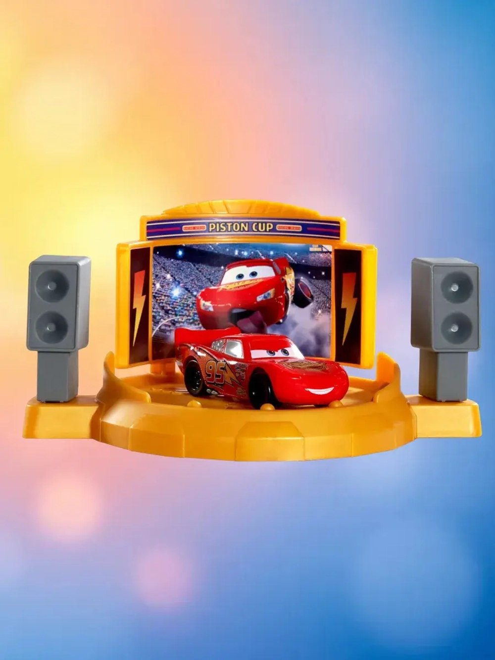 Трек Disney Cars Кубок Поршня с машинкой JDJ02