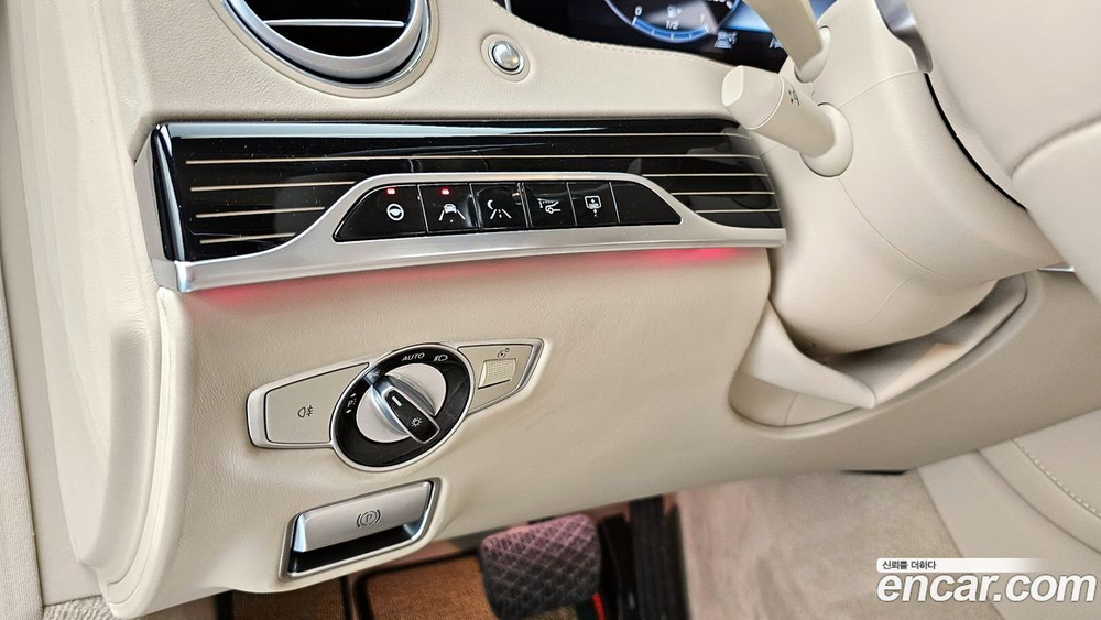 Mercedes-Benz S-Class W222 Maybach S560 4MATIC (08.2020)