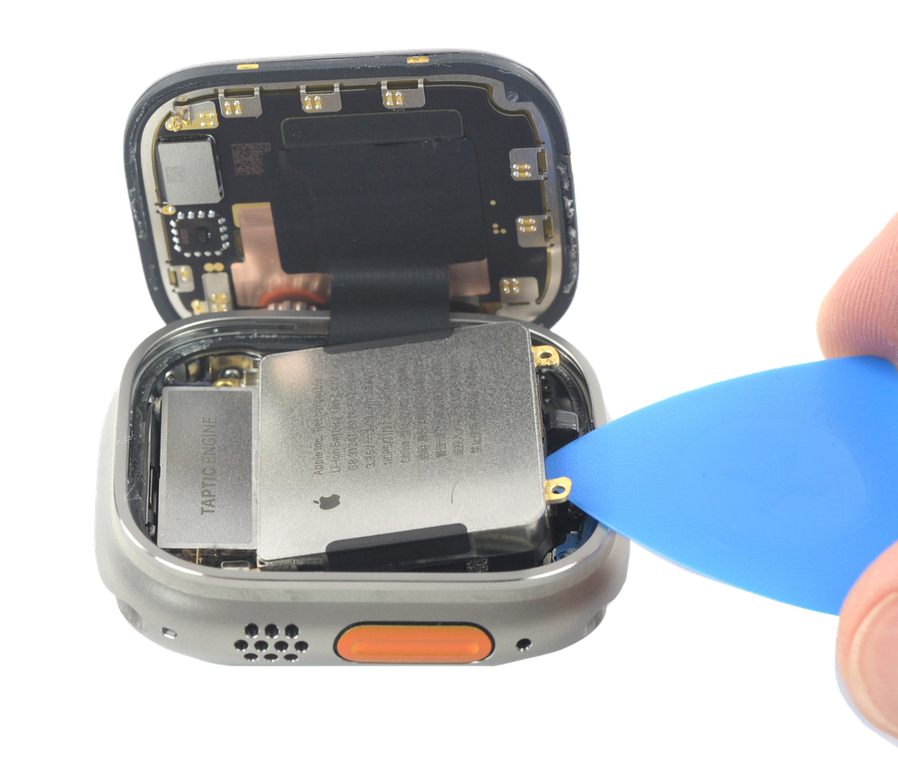 Замена аккумулятора на Apple Watch Ultra 2