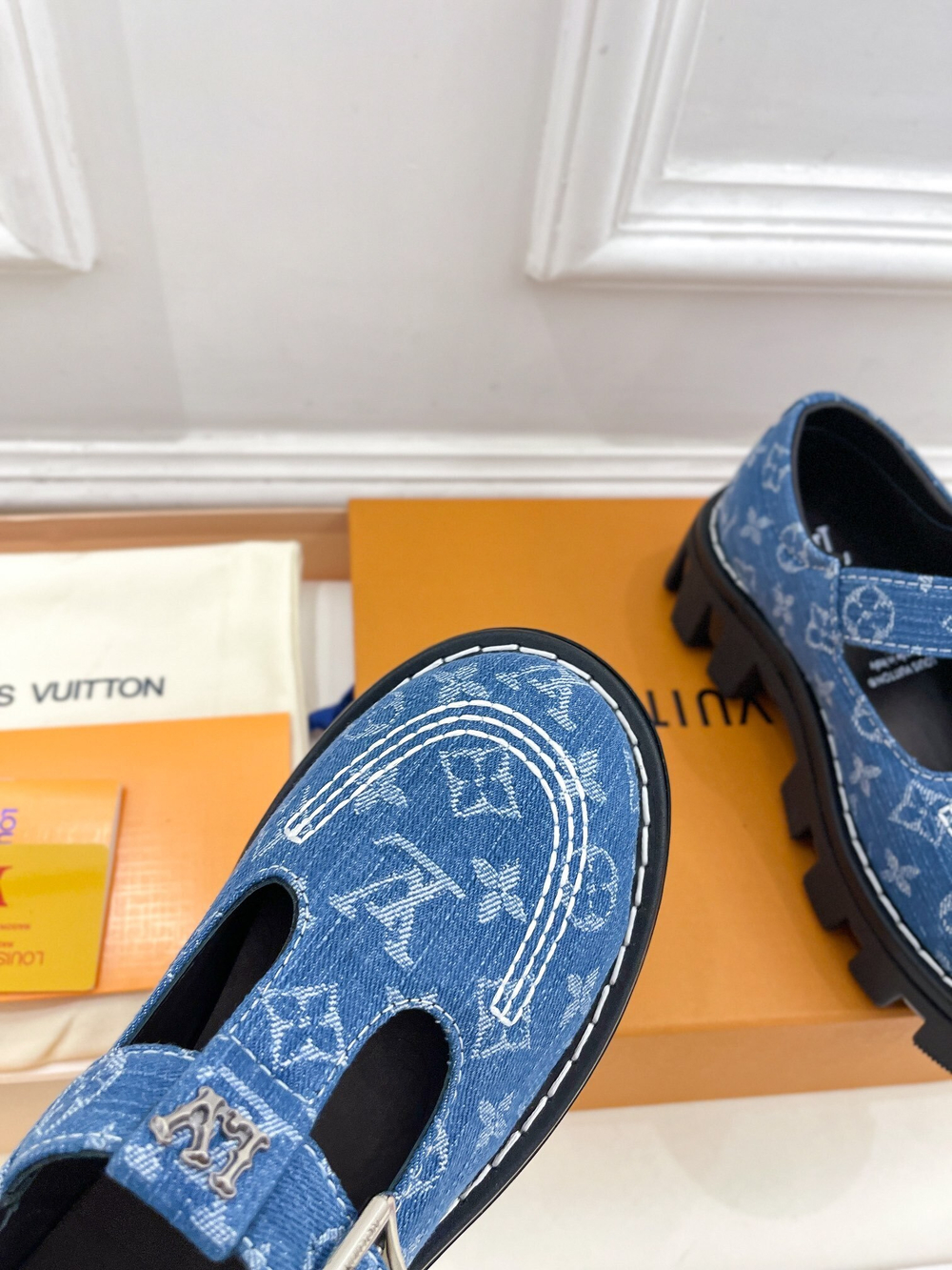 Louis Vuitton Checker Mary Jane