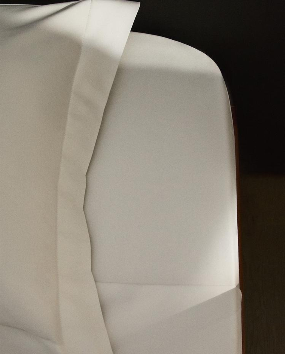 ZARA HOME ПЛОТНАЯ ПРОСТЫНЯ ВЫСОТА 40 СМ ( НИТЕЙ 300), БЕЛЫЙ