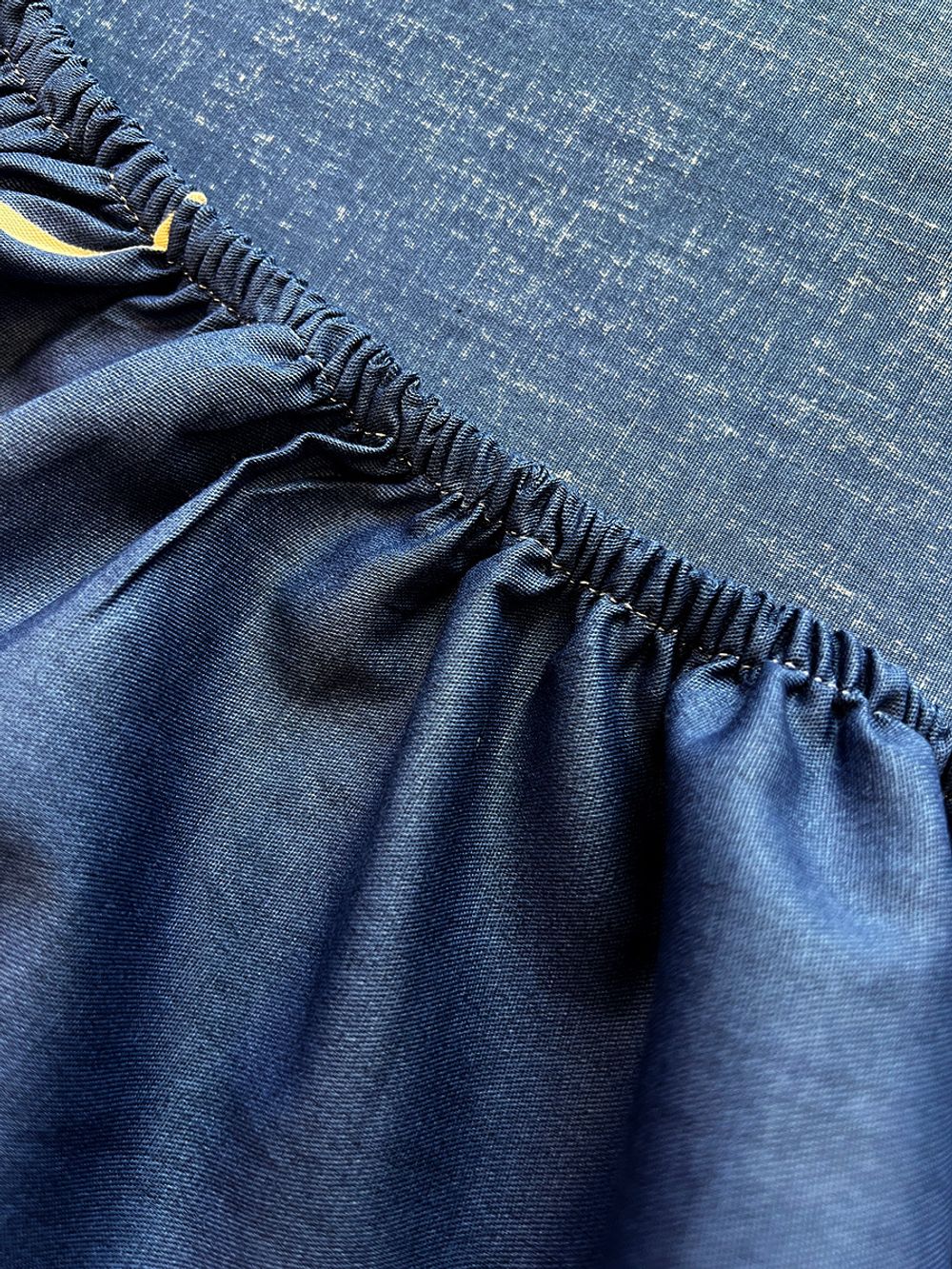 Постельное белье "КОТИКИ" евро   наволочки 50х70 2шт Простынь на резинке 180х200 см  Пододеяльник 200х215 см  Сказка сатин