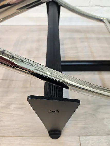 Кресло-шезлонг Chaise Lounge, натуральная шкура пони