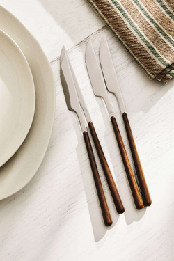 ZARA HOME НАБОР НОЖЕЙ С КРУГЛОЙ РУЧКОЙ ИЗ 4 ПРЕДМЕТОВ, ТЕМНО-КОРИЧНЕВЫЙ