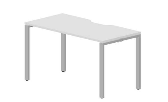 стол Strike 1380х680х750мм (с эргономичным вырезом)