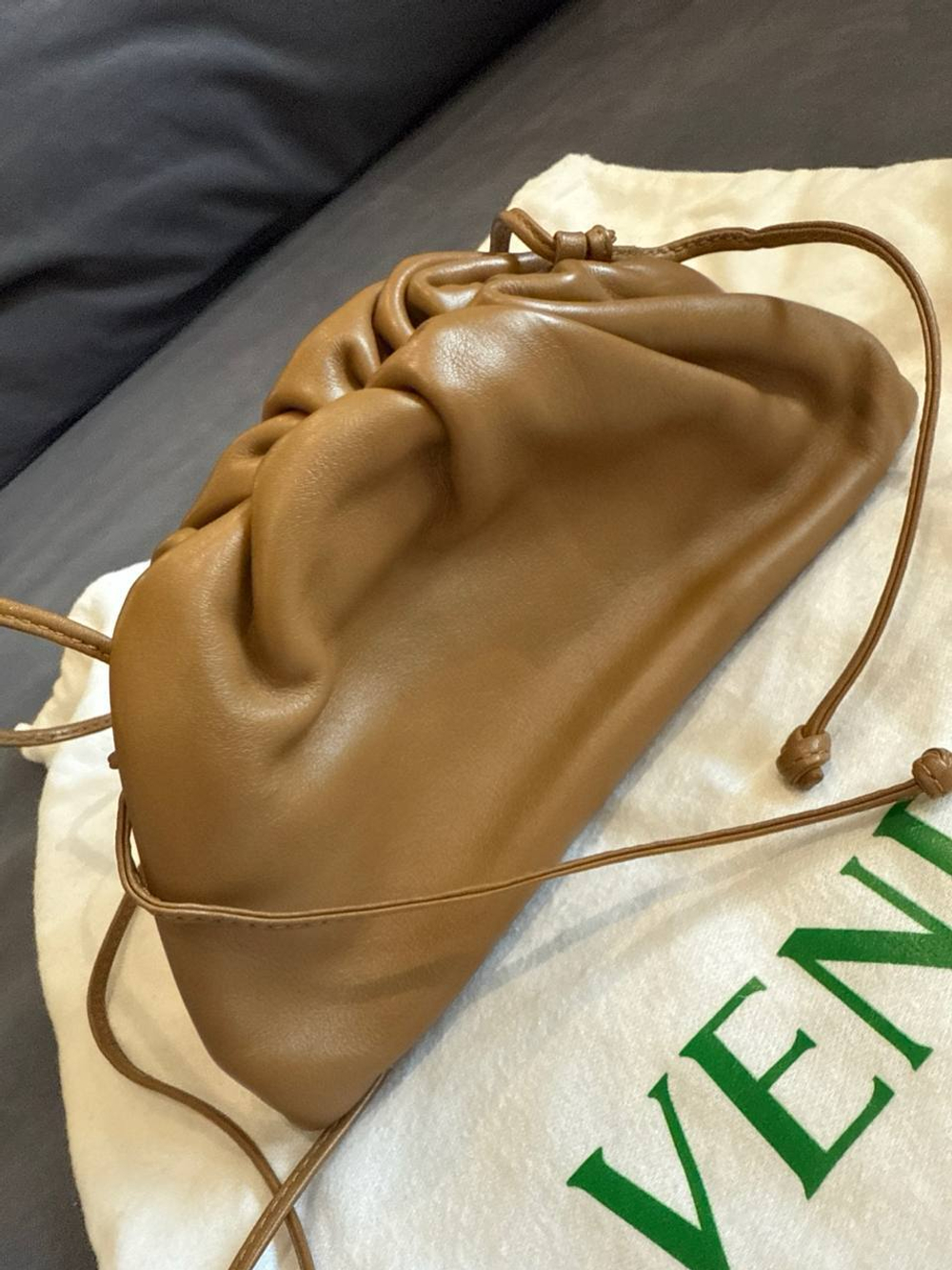 Сумка Bottega Veneta Pouch mini